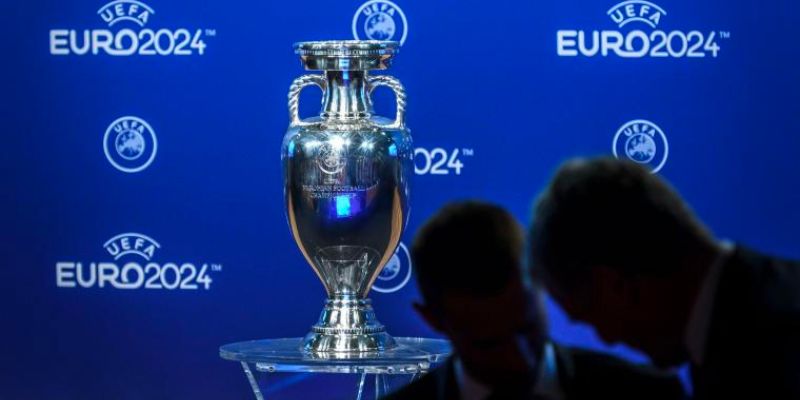 Những thay đổi tích cực trong luật bóng đá Euro 2024